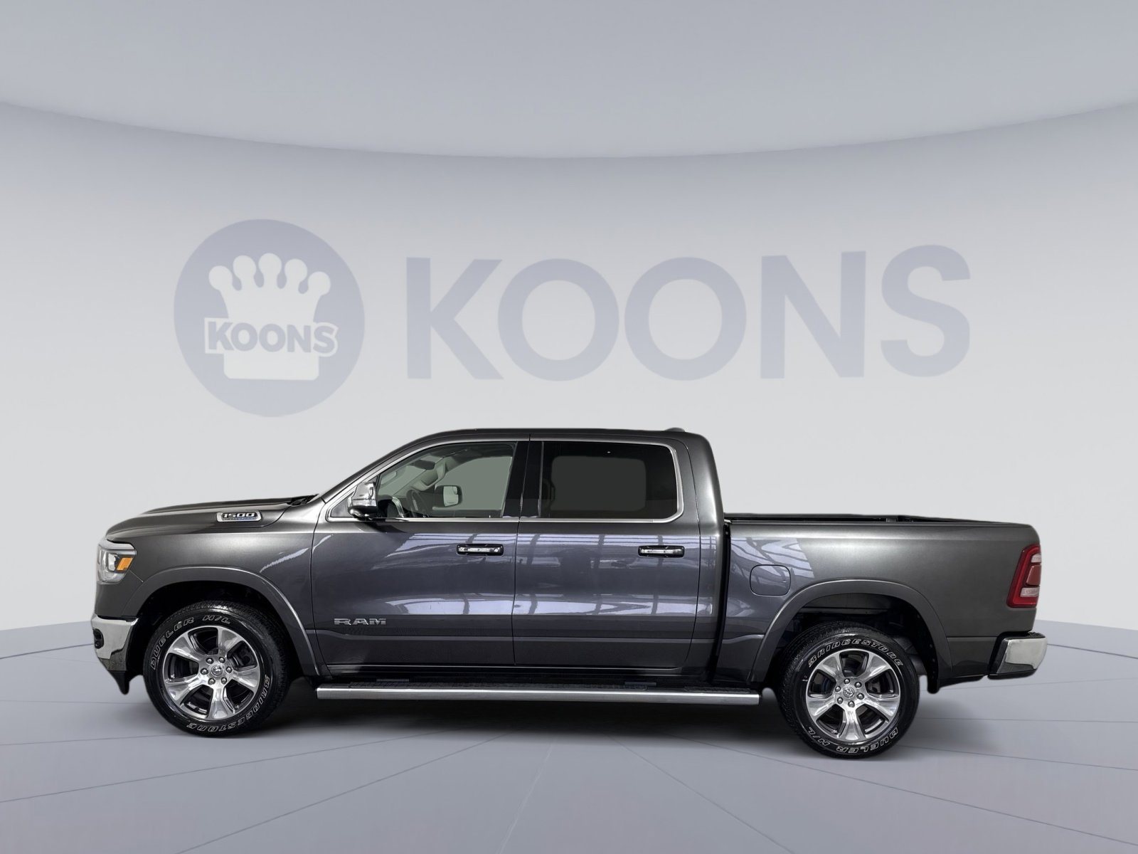 Used 2022 RAM 1500 Laramie image 2