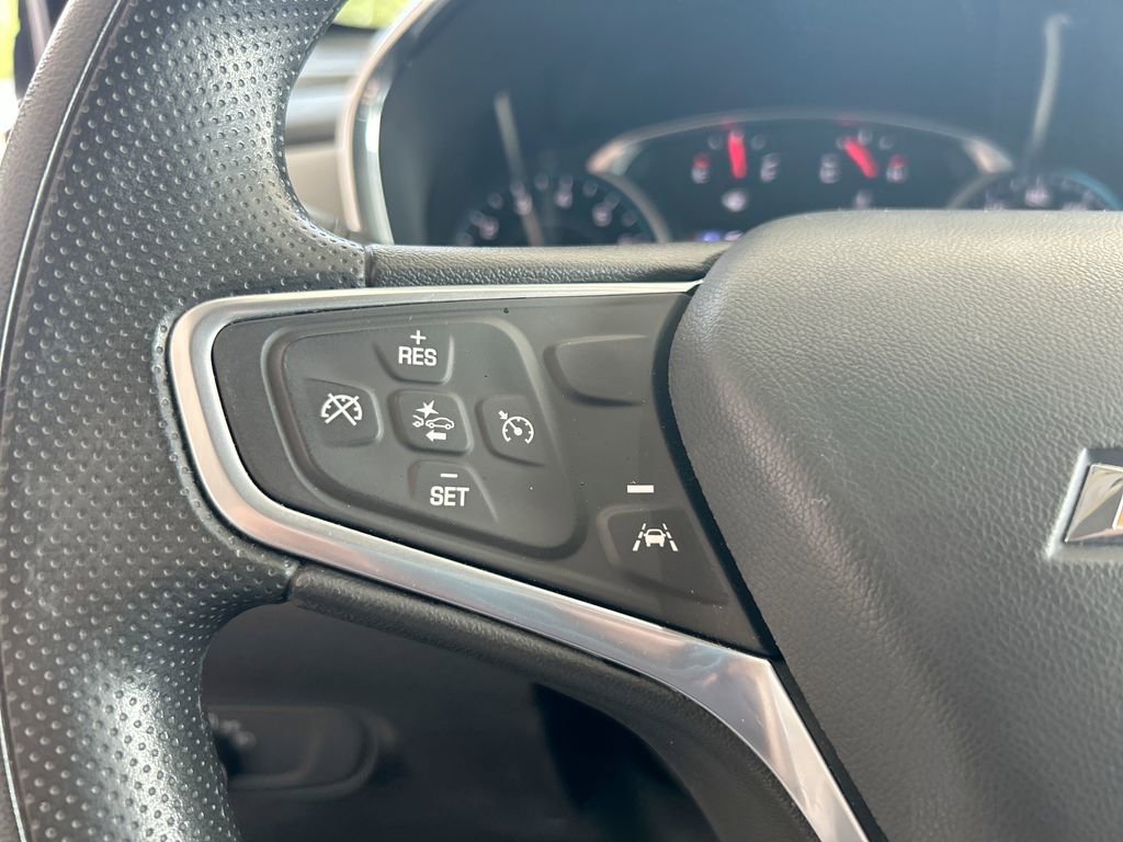 Used 2022 Chevrolet Equinox LS w/ LS Convenience Package FWD image 18