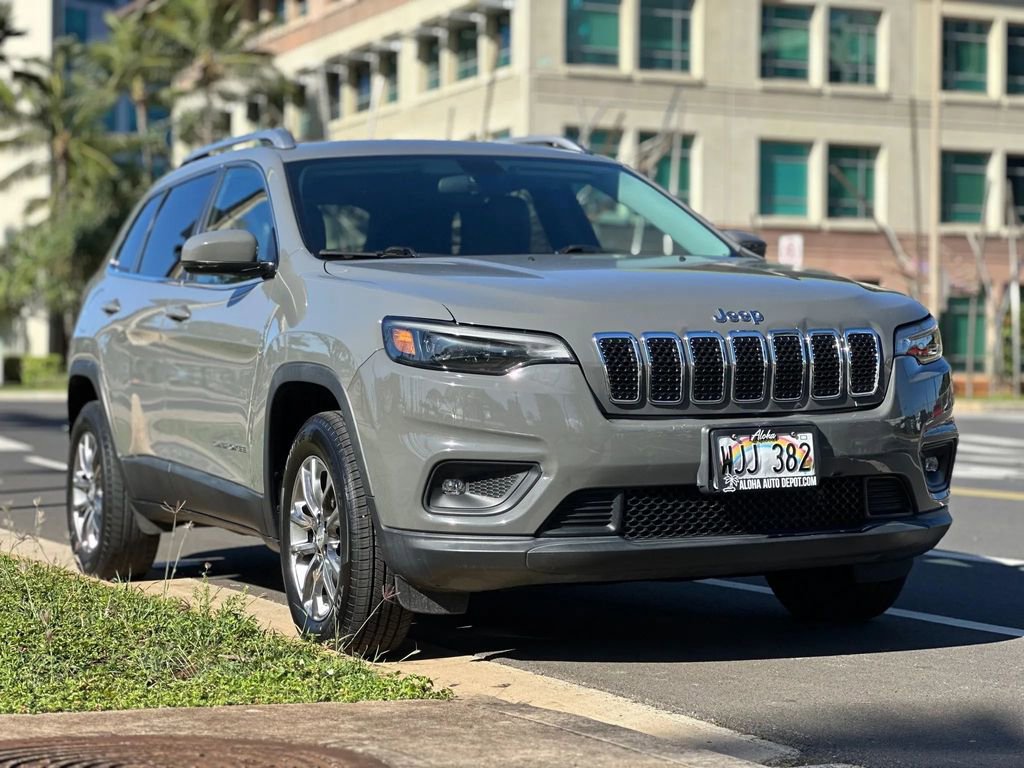 Used 2019 Jeep Cherokee Latitude Plus w/ Cold Weather Group image 6