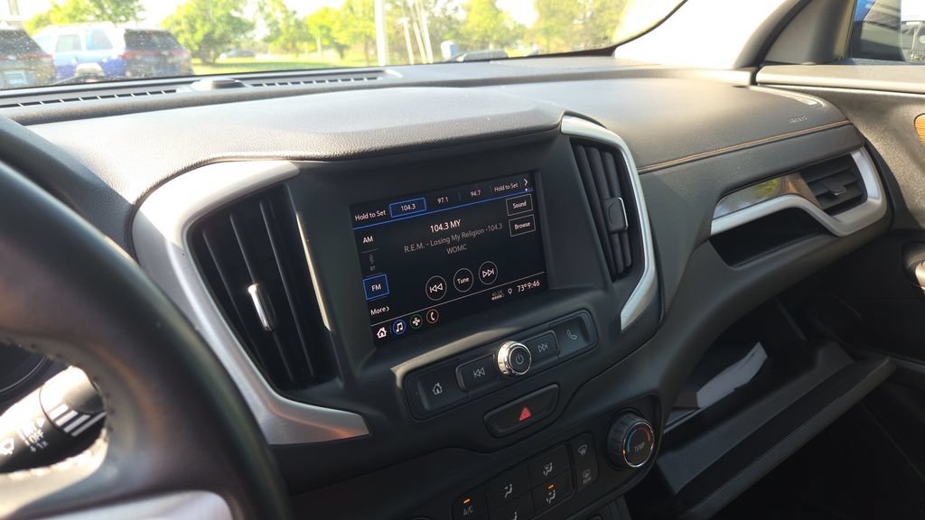Used 2020 GMC Terrain SLE FWD image 13