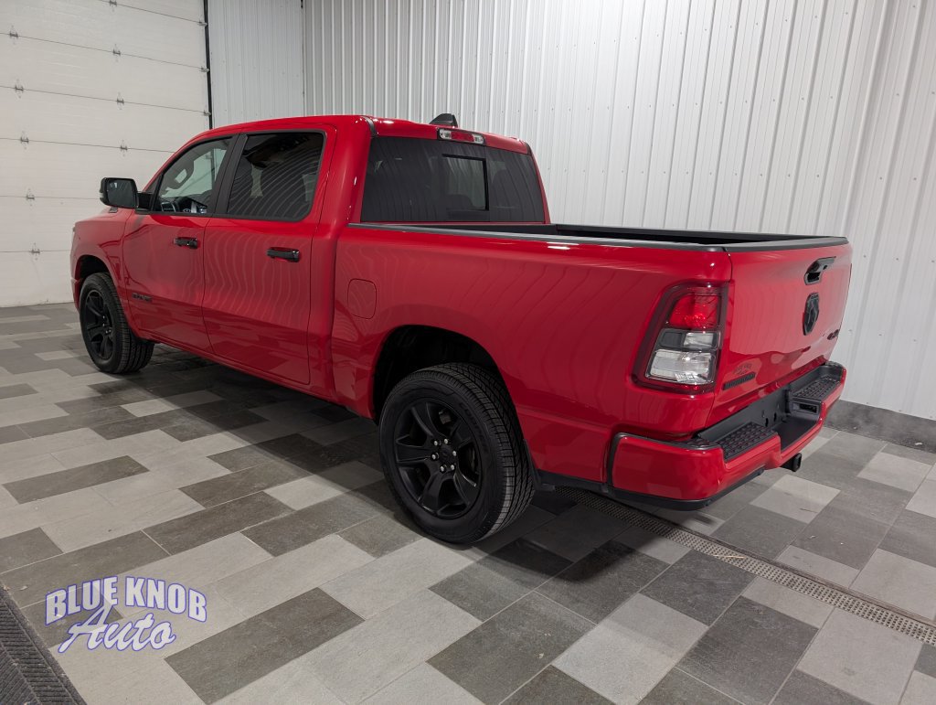 Used 2023 RAM 1500 Big Horn AWD/4WD image 2