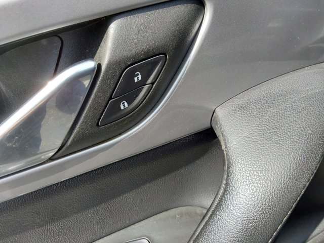Used 2023 Chevrolet Blazer LT w/ Midnight/Sport Edition FWD image 17