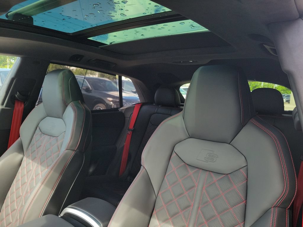 New 2026 Audi SQ8 Prestige AWD/4WD image 15