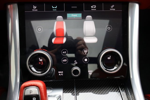 Used 2019 Land Rover Range Rover Sport SVR image 10