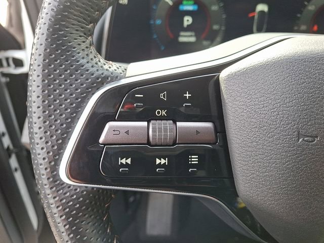 Used 2024 Nissan Ariya FWD image 22