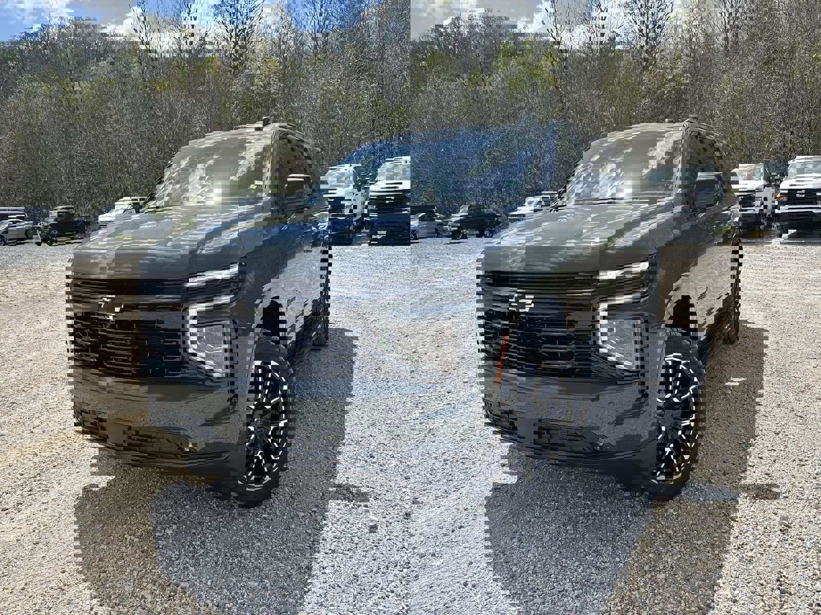 New 2026 Chevrolet Suburban RST image 14