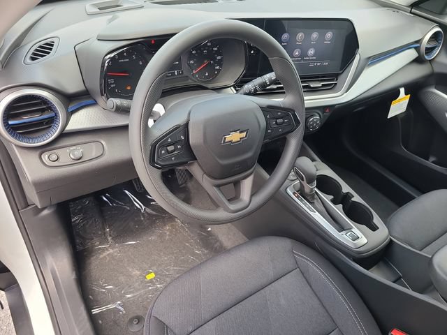 New 2026 Chevrolet Trax LS FWD image 15