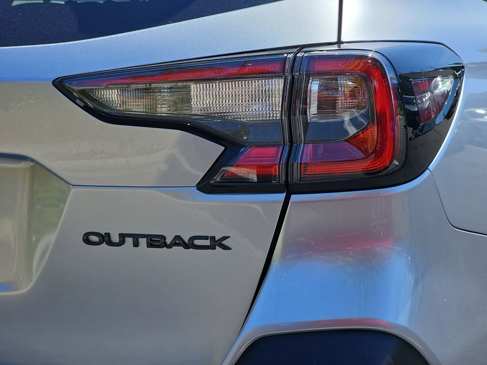 Used 2023 Subaru Outback Onyx Edition AWD/4WD image 11