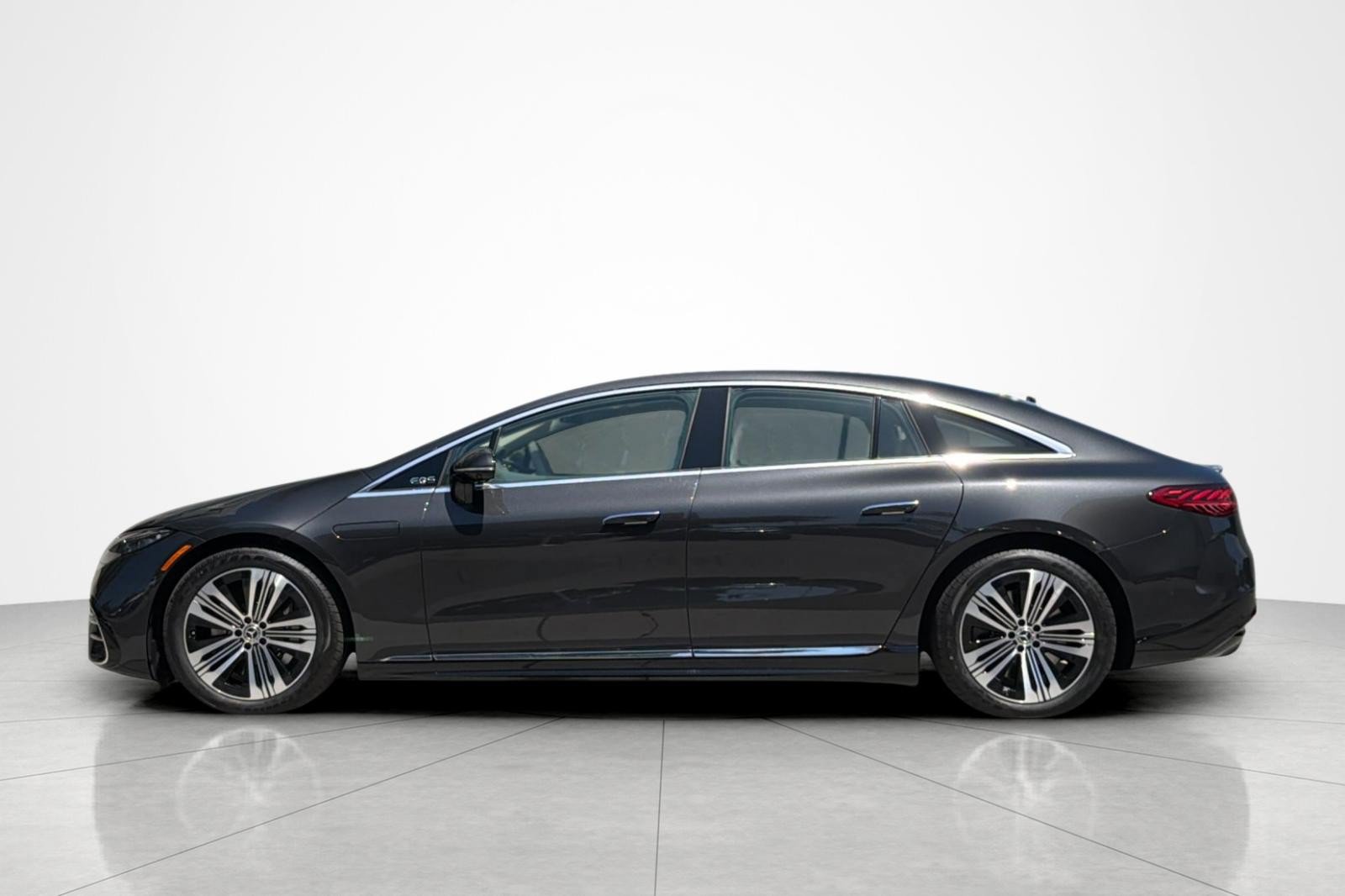 New 2026 Mercedes-Benz EQS 450+ 4MATIC Sedan image 2
