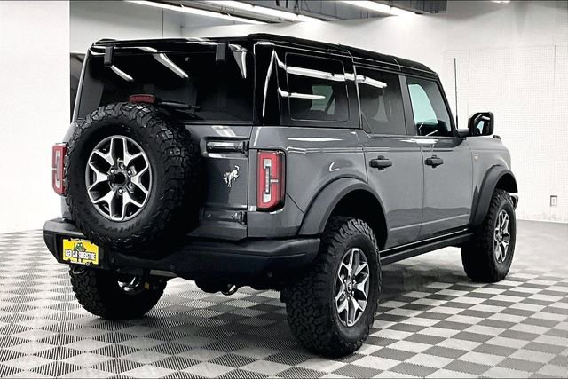 Used 2025 Ford Bronco Badlands AWD/4WD image 12