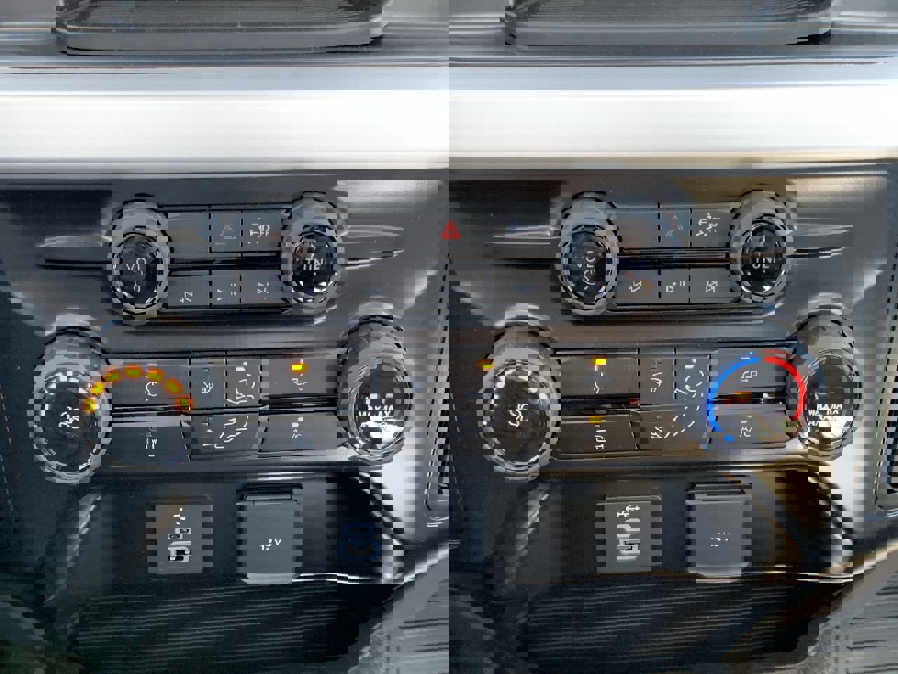 New 2026 Ford F250 XL w/ XL Chrome Package image 31