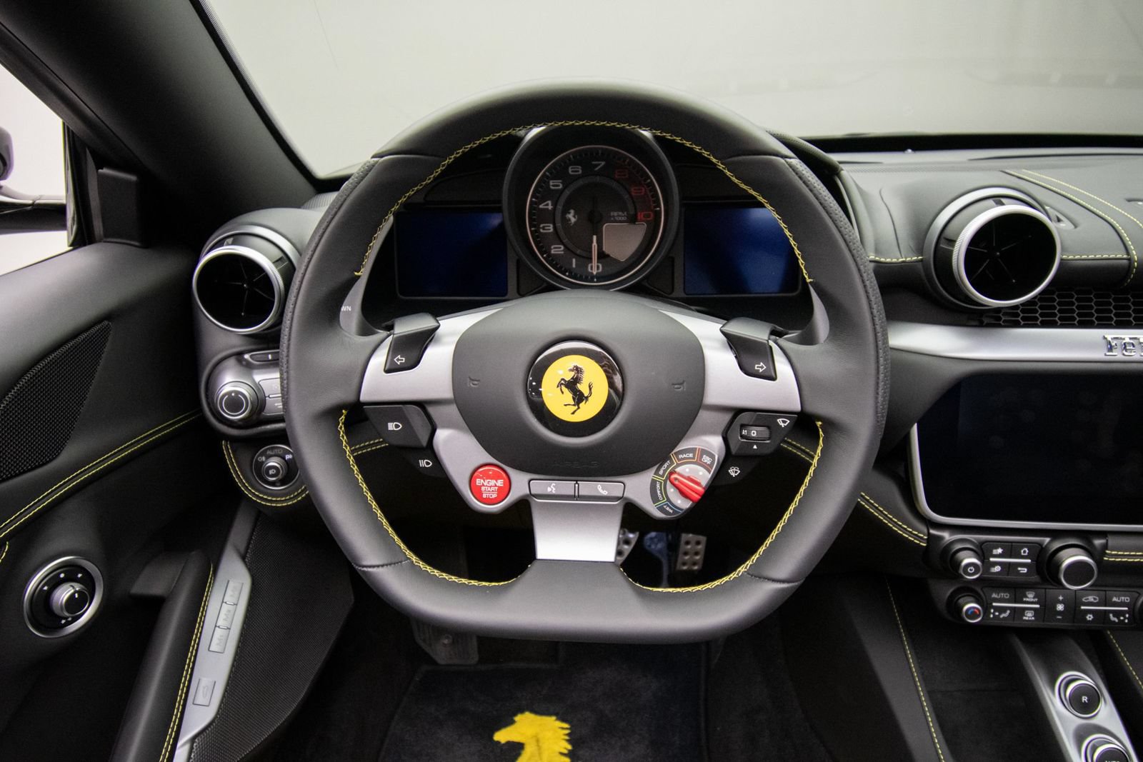 Used 2023 Ferrari Portofino M RWD image 19