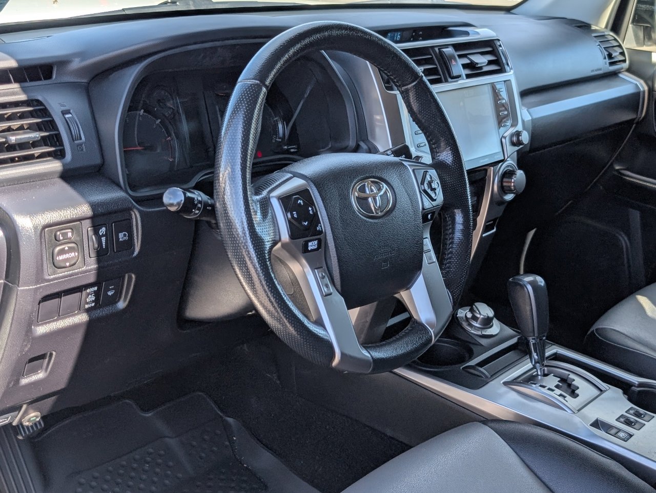 Used 2023 Toyota 4Runner SR5 Premium image 15