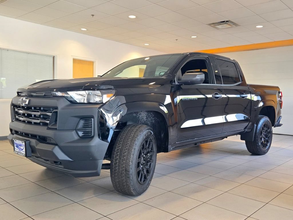 New 2026 Chevrolet Colorado W/T w/ WT Custom Package AWD/4WD image 4