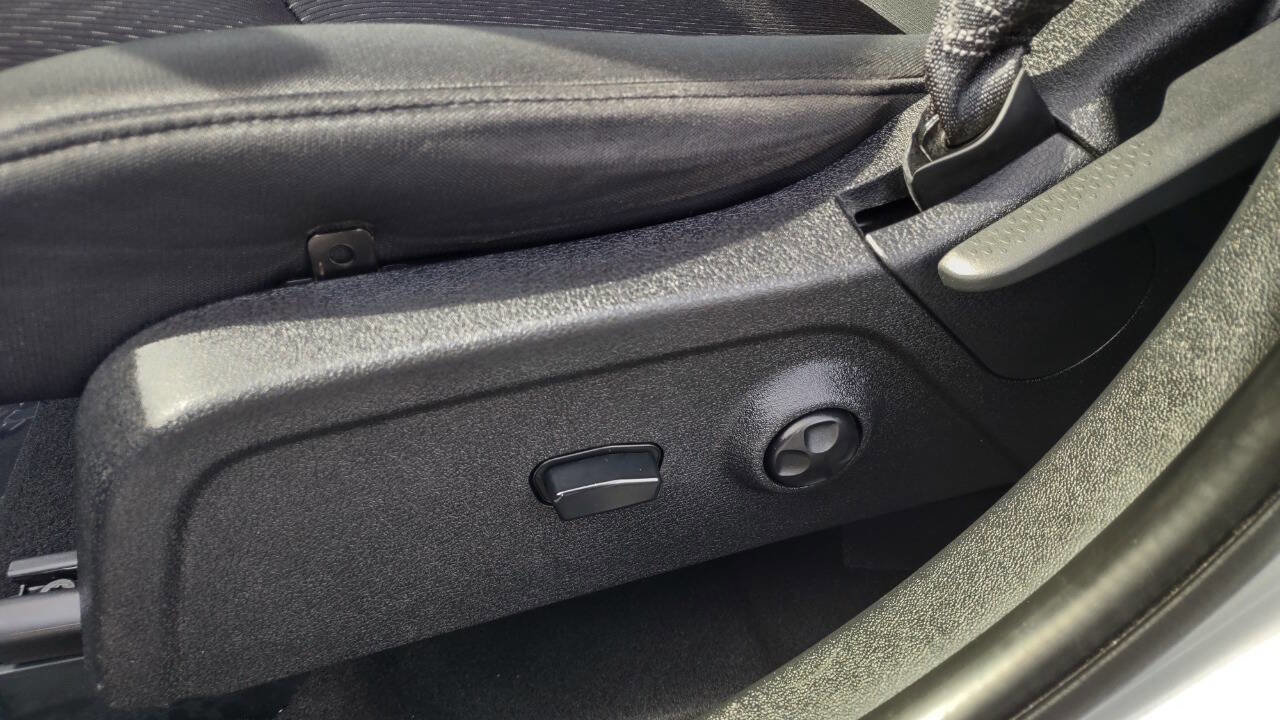 Used 2011 Dodge Journey Mainstreet w/ Popular Equipment Group image 14