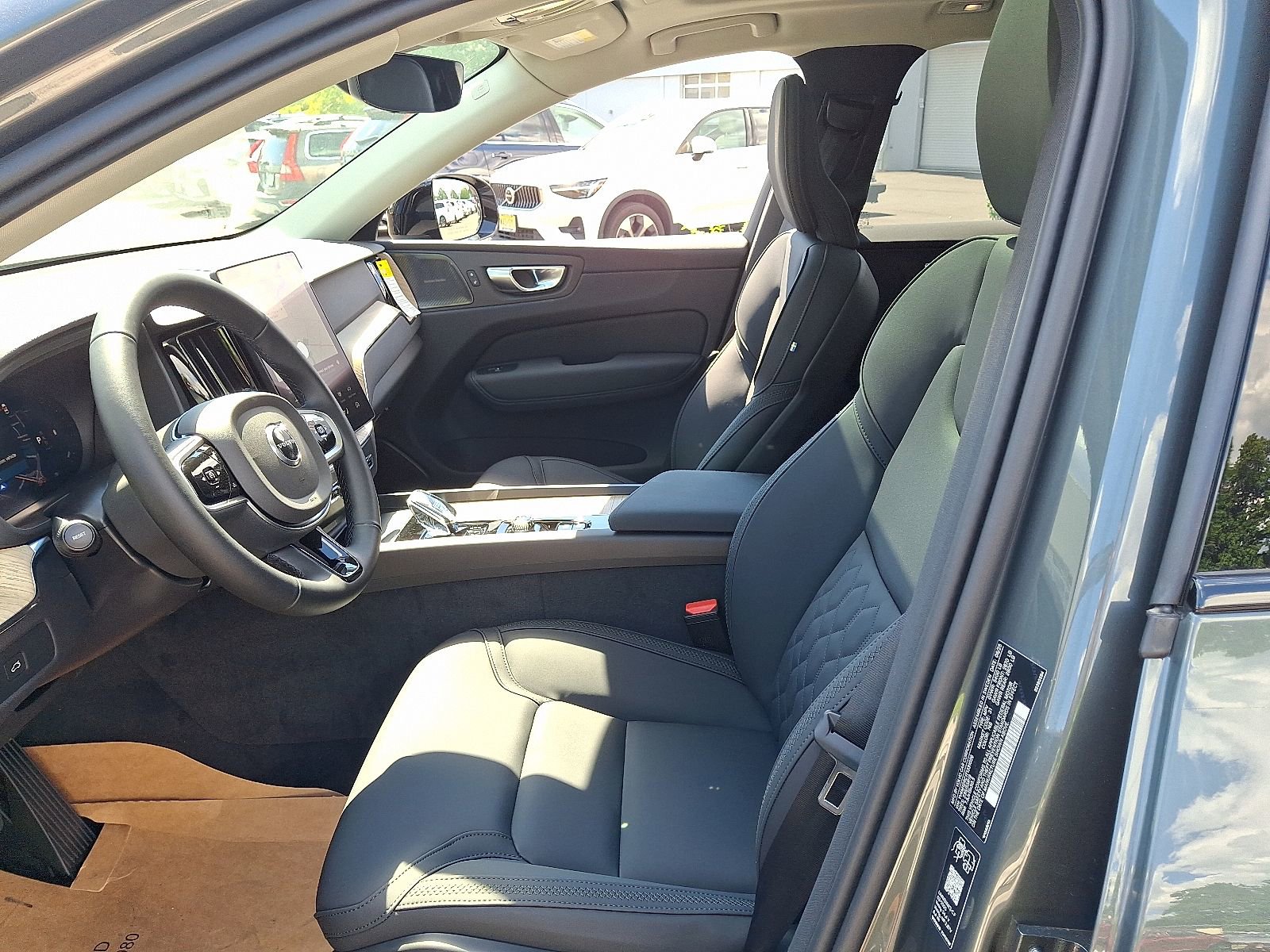 New 2026 Volvo XC60 B5 Plus w/ Protection Package Premier image 13