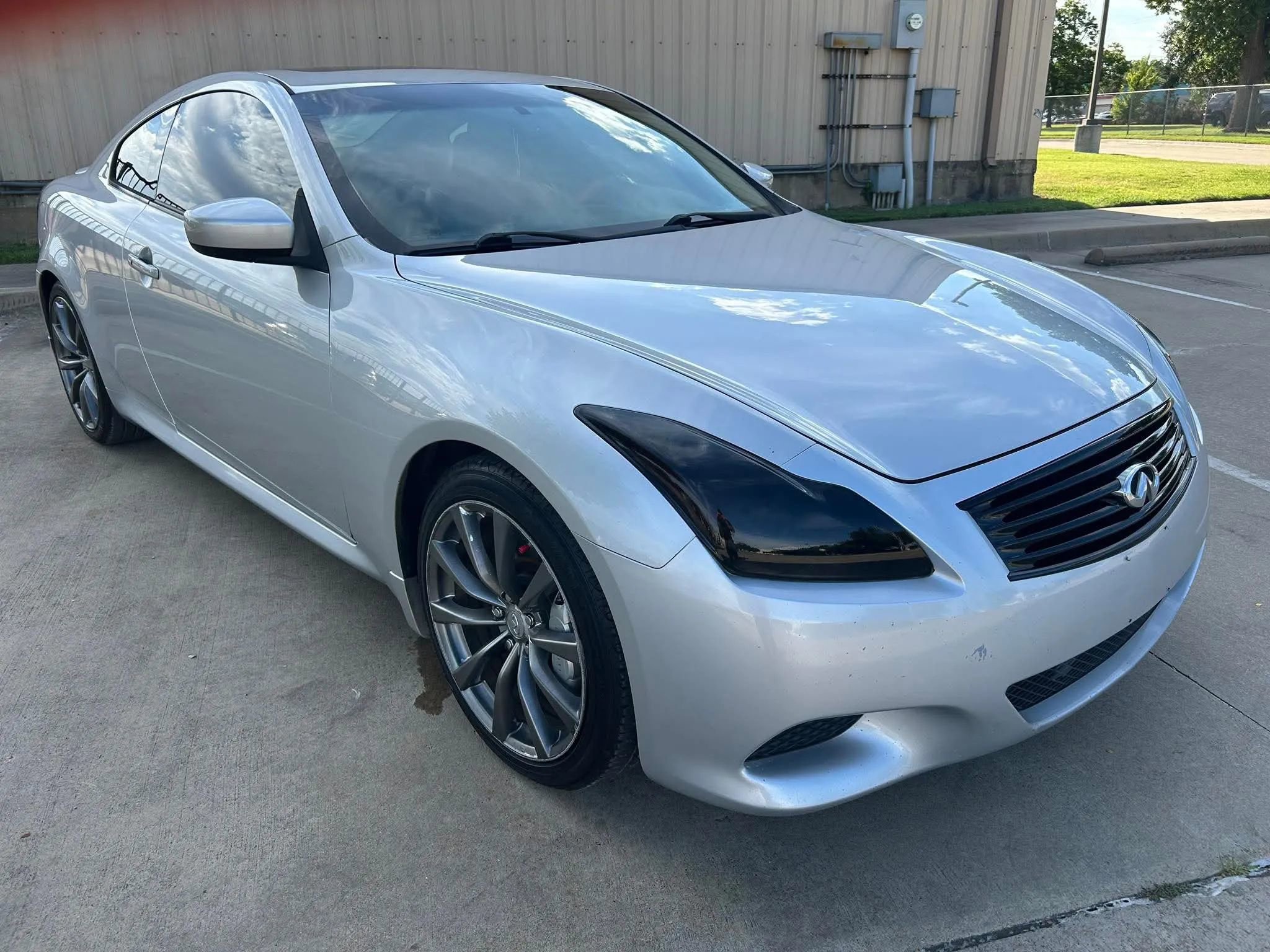 Used 2009 INFINITI G37 Sport w/ Premium Pkg RWD image 3