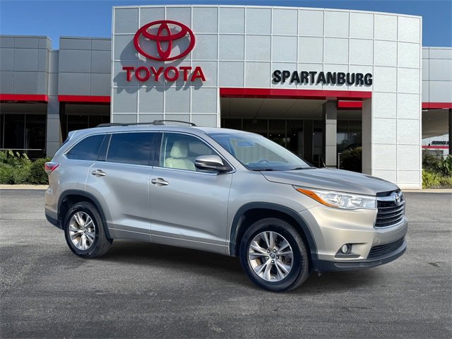 Used 2016 Toyota Highlander Plus