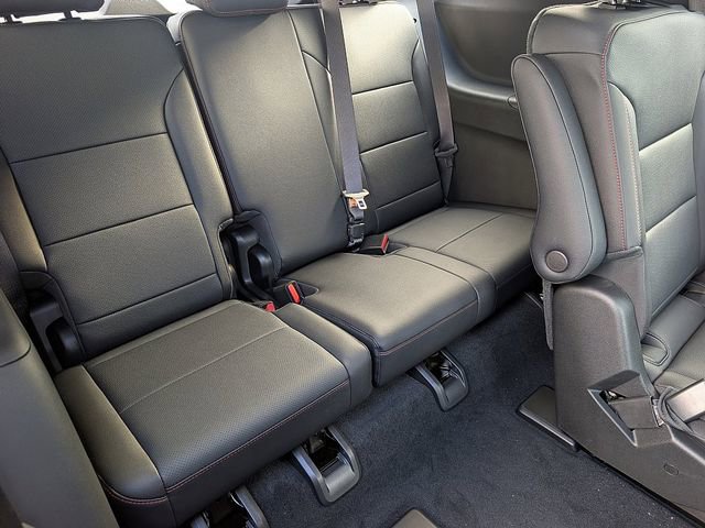 New 2026 Chevrolet Traverse Z71 w/ Enhanced Driving Package image 14
