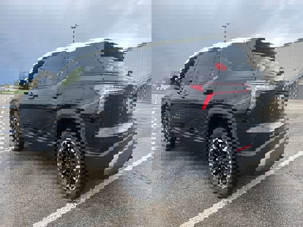 New 2026 Chevrolet Equinox LT w/ Convenience Package II image 4