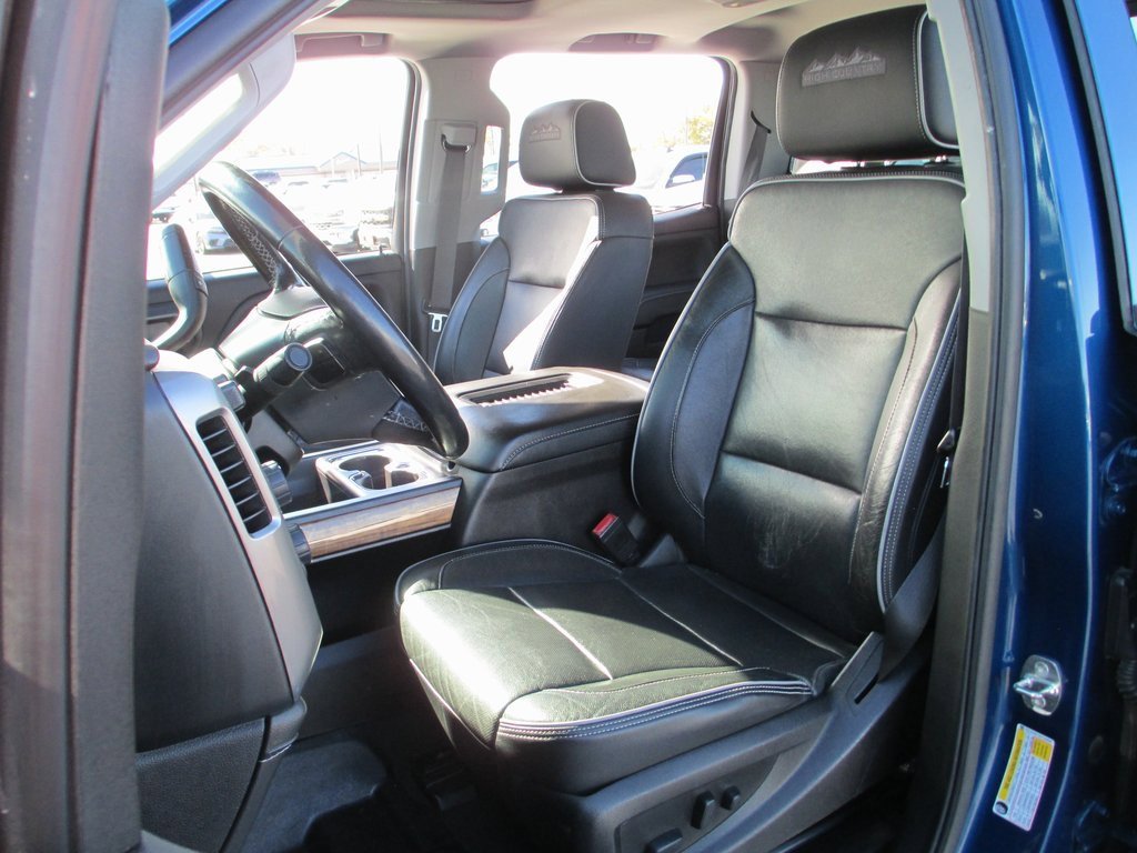 Used 2019 Chevrolet Silverado 2500 High Country w/ Duramax Plus Package image 21