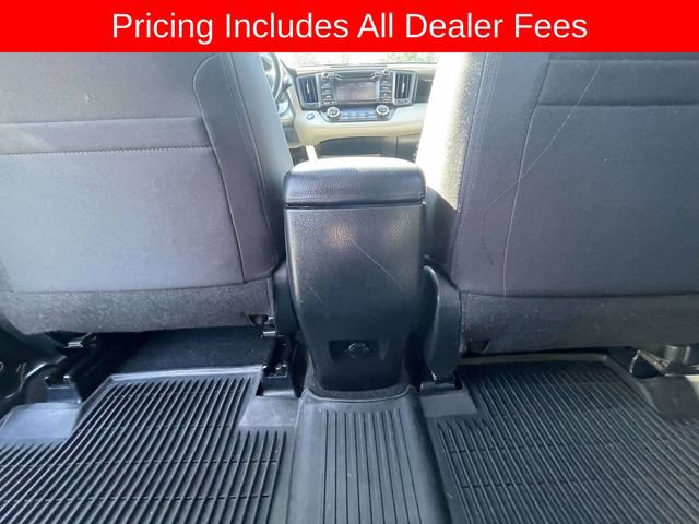 Used 2017 Toyota RAV4 XLE AWD/4WD image 18