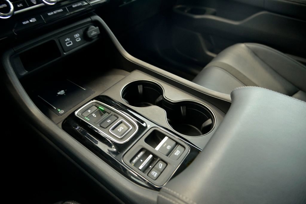 Used 2023 Honda Pilot EX-L image 25