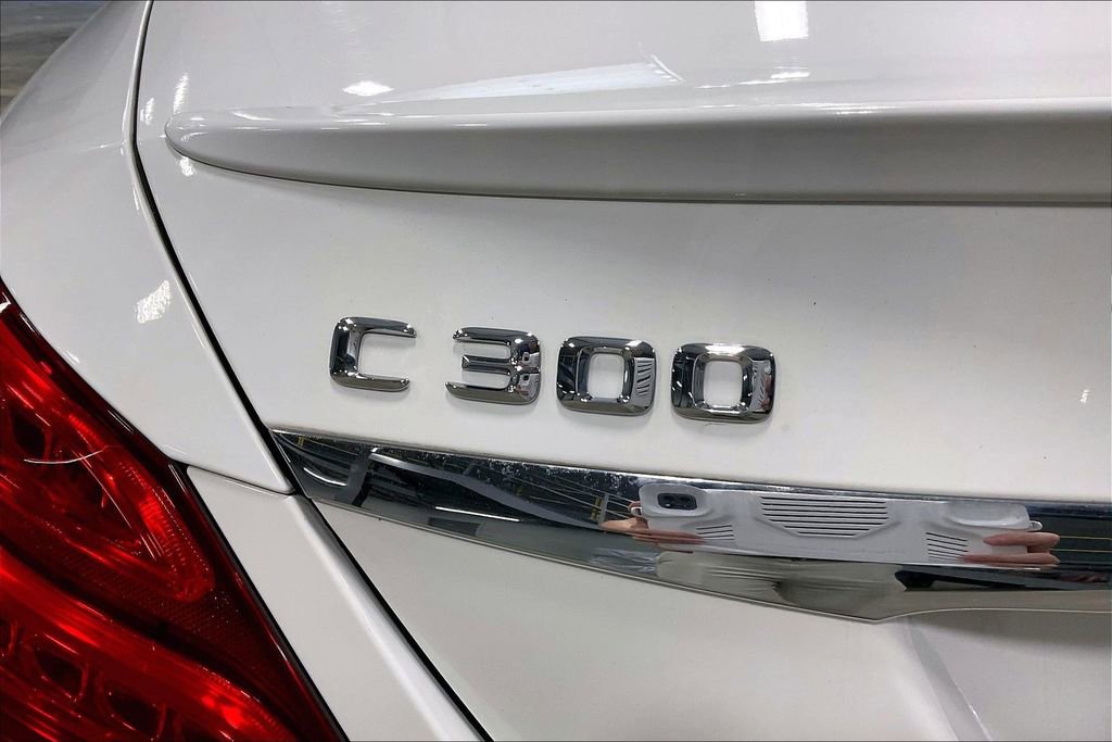 Used 2016 Mercedes-Benz C 300 4MATIC Sedan image 23