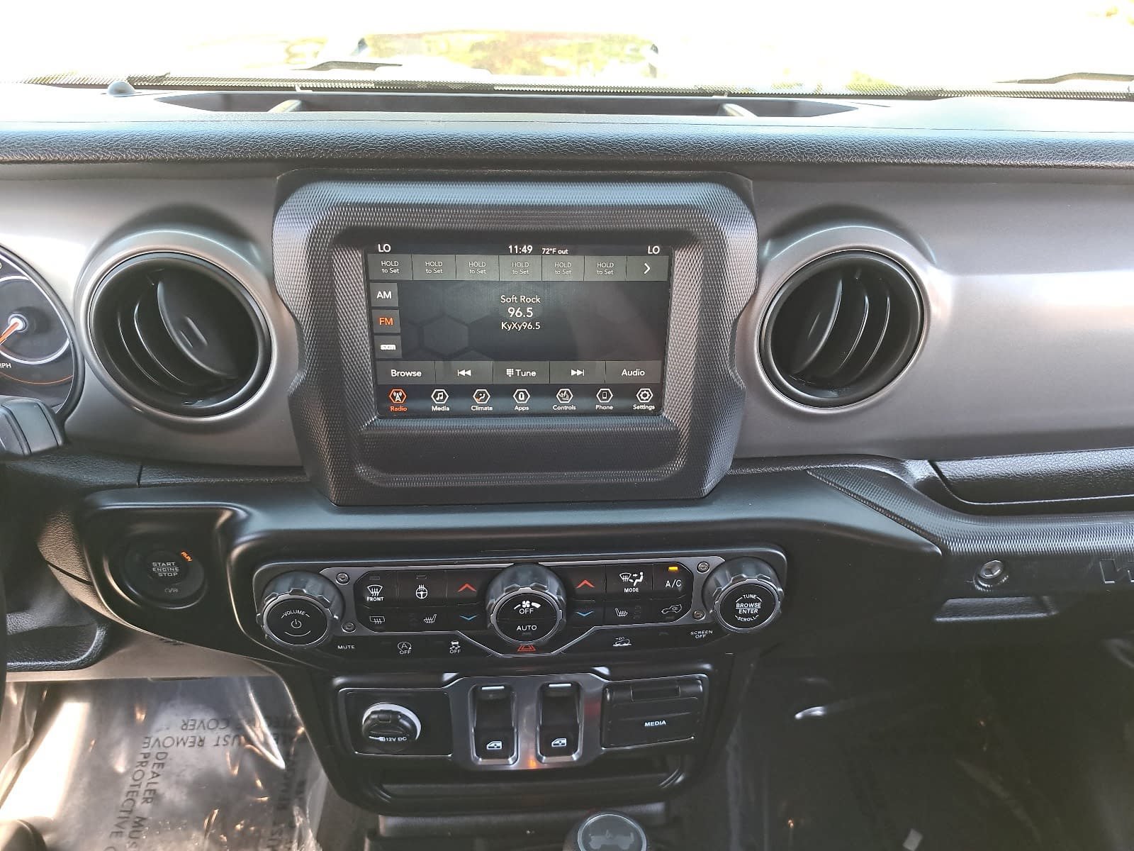 Used 2021 Jeep Wrangler Sport AWD/4WD image 20