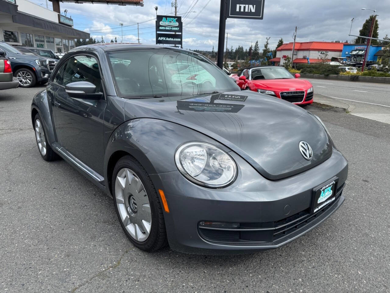 Used 2012 Volkswagen Beetle 2.5 image 11