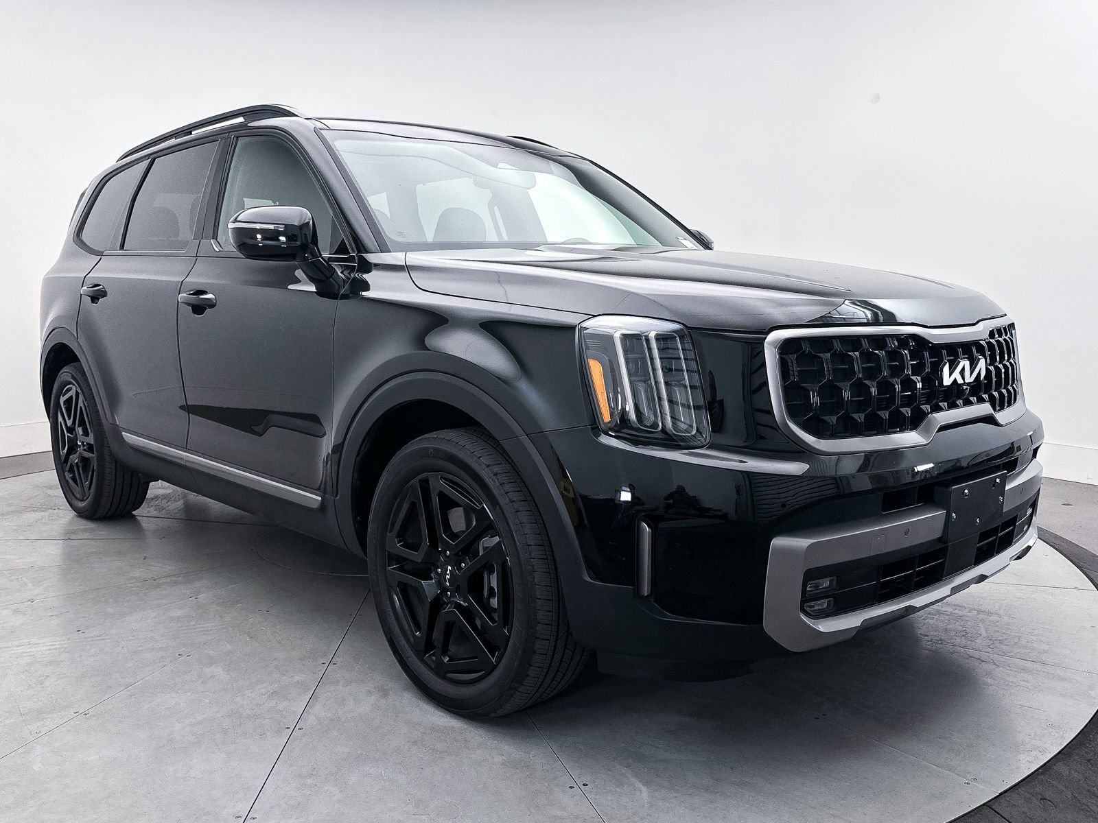 Certified 2023 Kia Telluride SX X-Line AWD/4WD image 13
