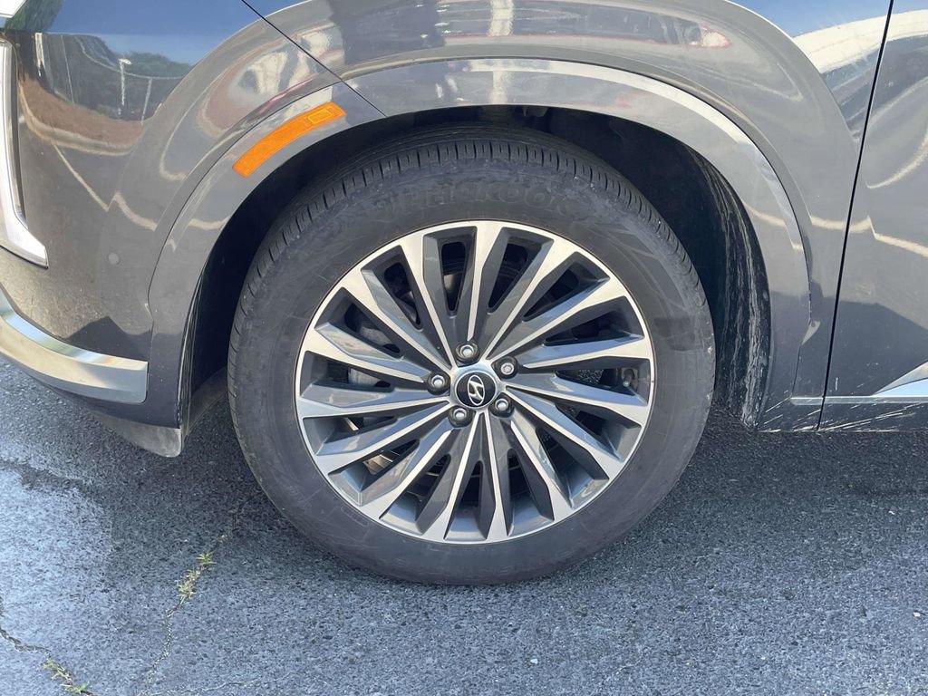 Used 2024 Hyundai Palisade Calligraphy AWD/4WD image 12