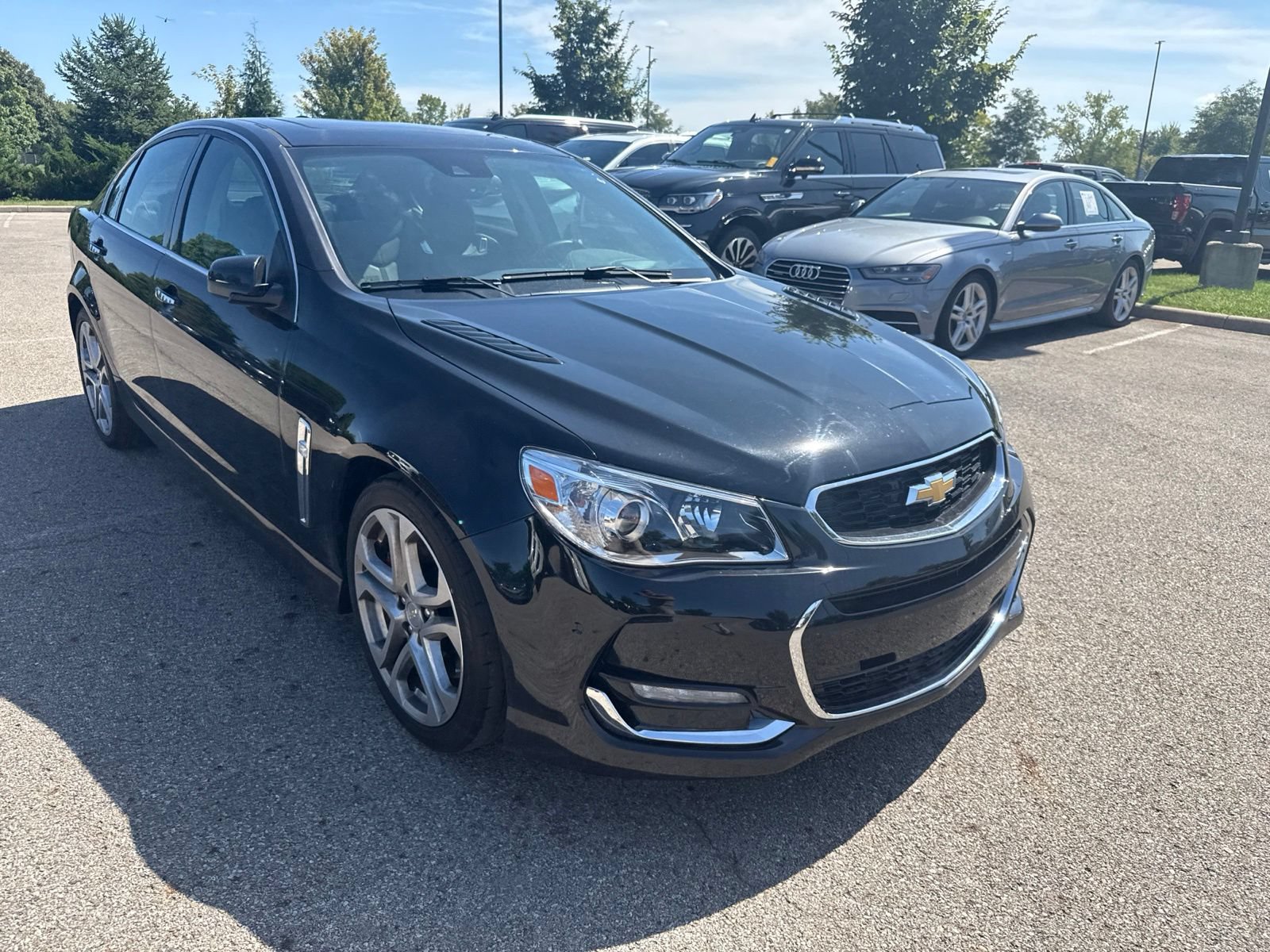 Used 2017 Chevrolet SS RWD image 3