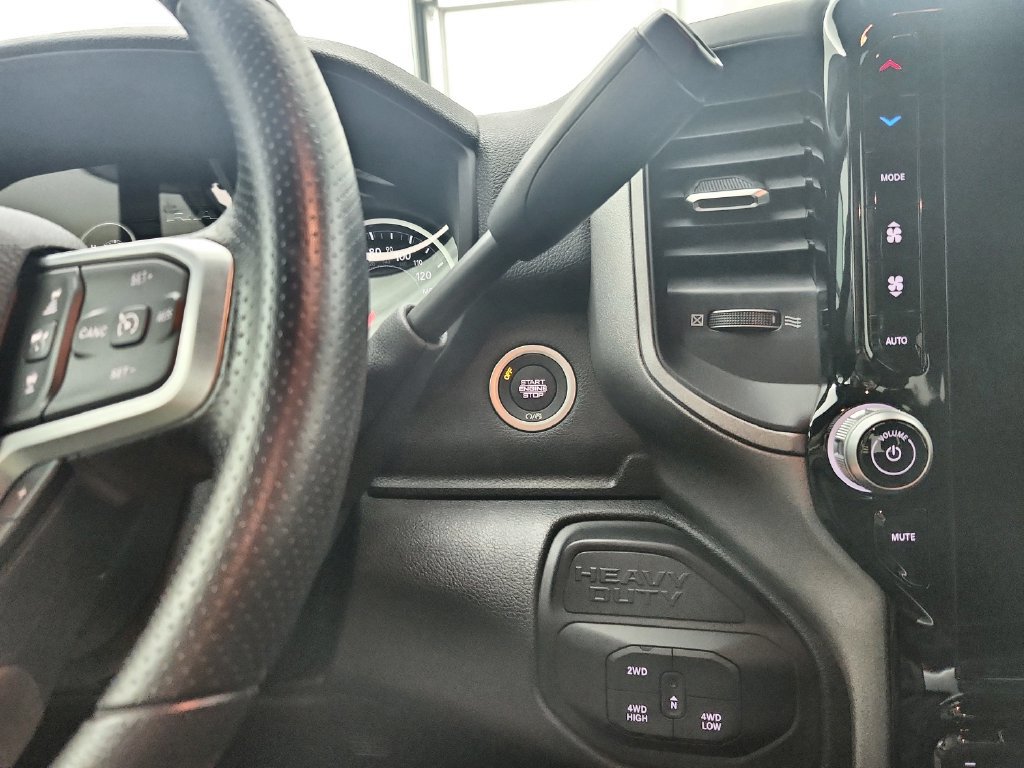 Certified 2026 RAM 2500 Tradesman AWD/4WD image 32