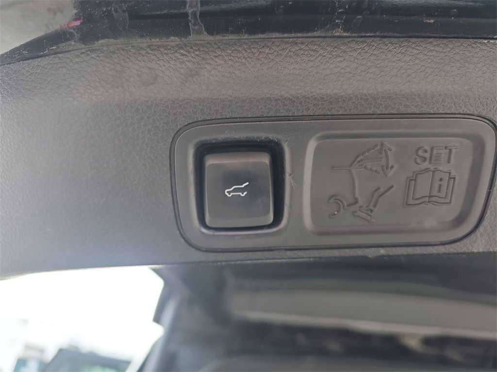 Used 2019 Lincoln Navigator L Reserve image 15