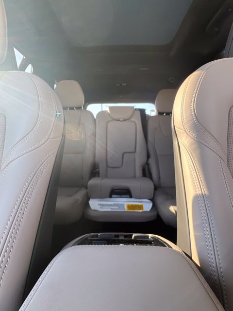 New 2026 Volvo XC90 T8 Ultra w/ Lounge Package AWD/4WD image 23