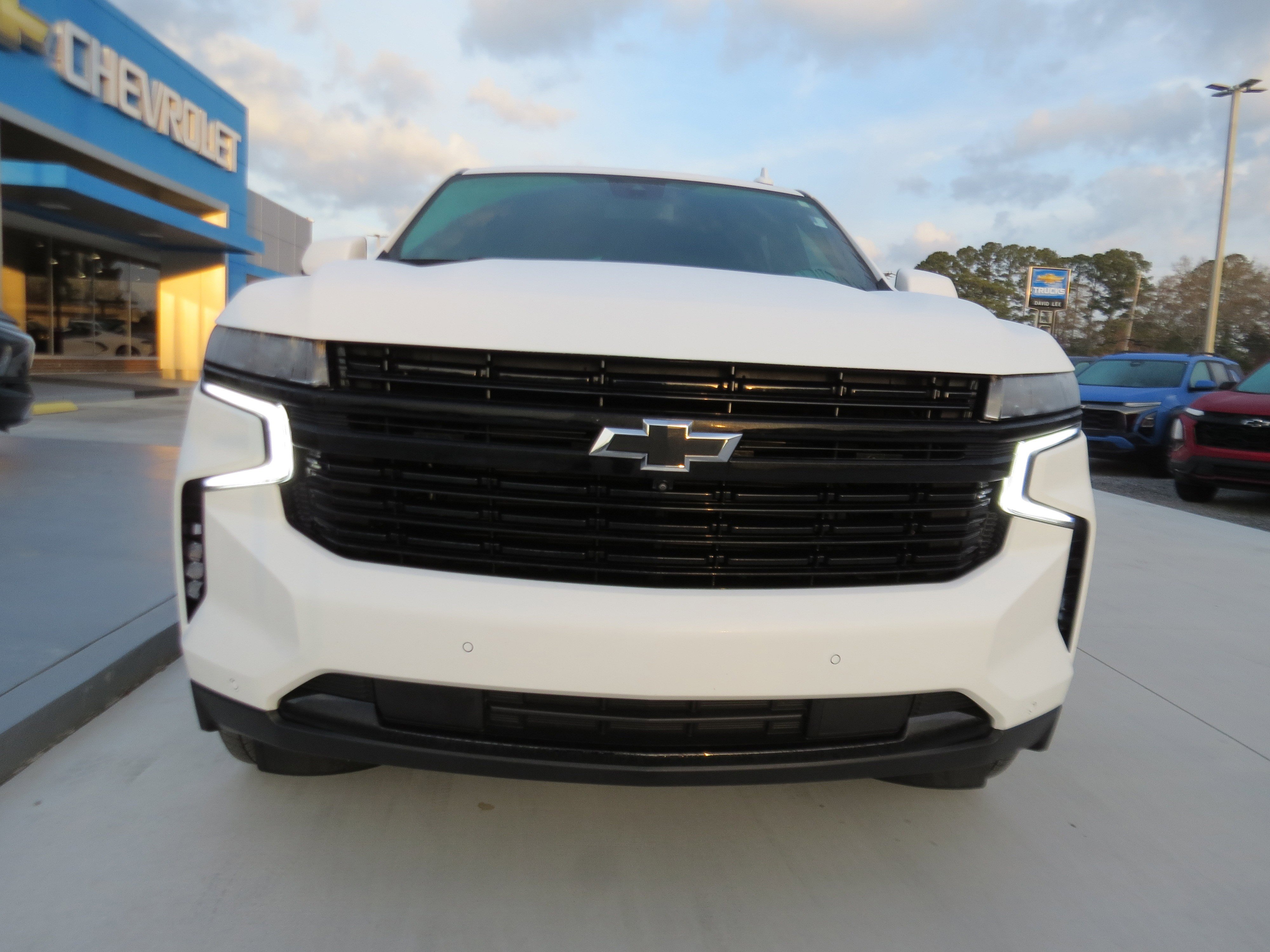 Used 2024 Chevrolet Tahoe RST w/ Luxury Package image 8