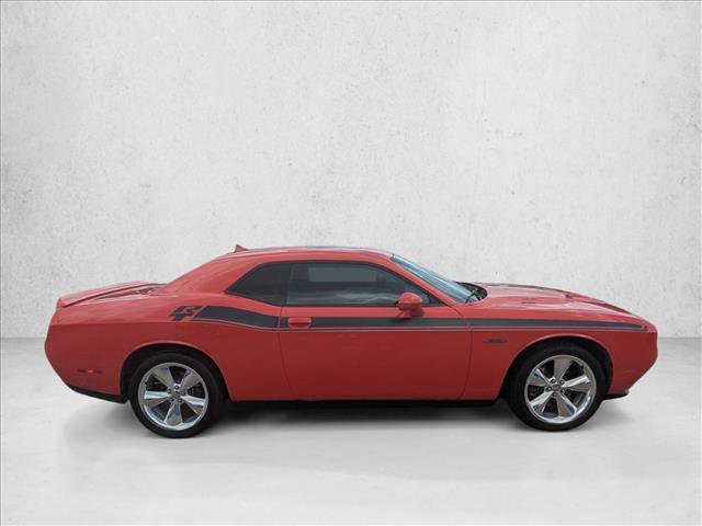 Used 2015 Dodge Challenger R/T Plus RWD image 3