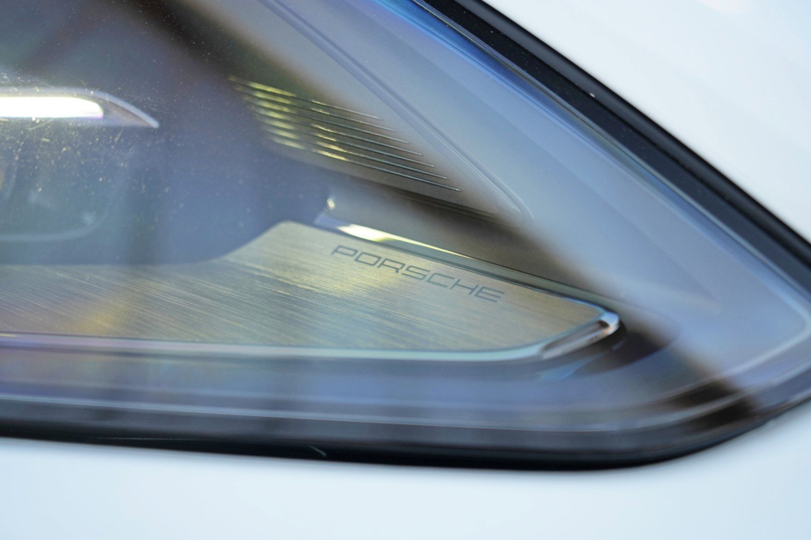 Used 2025 Porsche Cayenne S w/ Premium Package Plus image 63