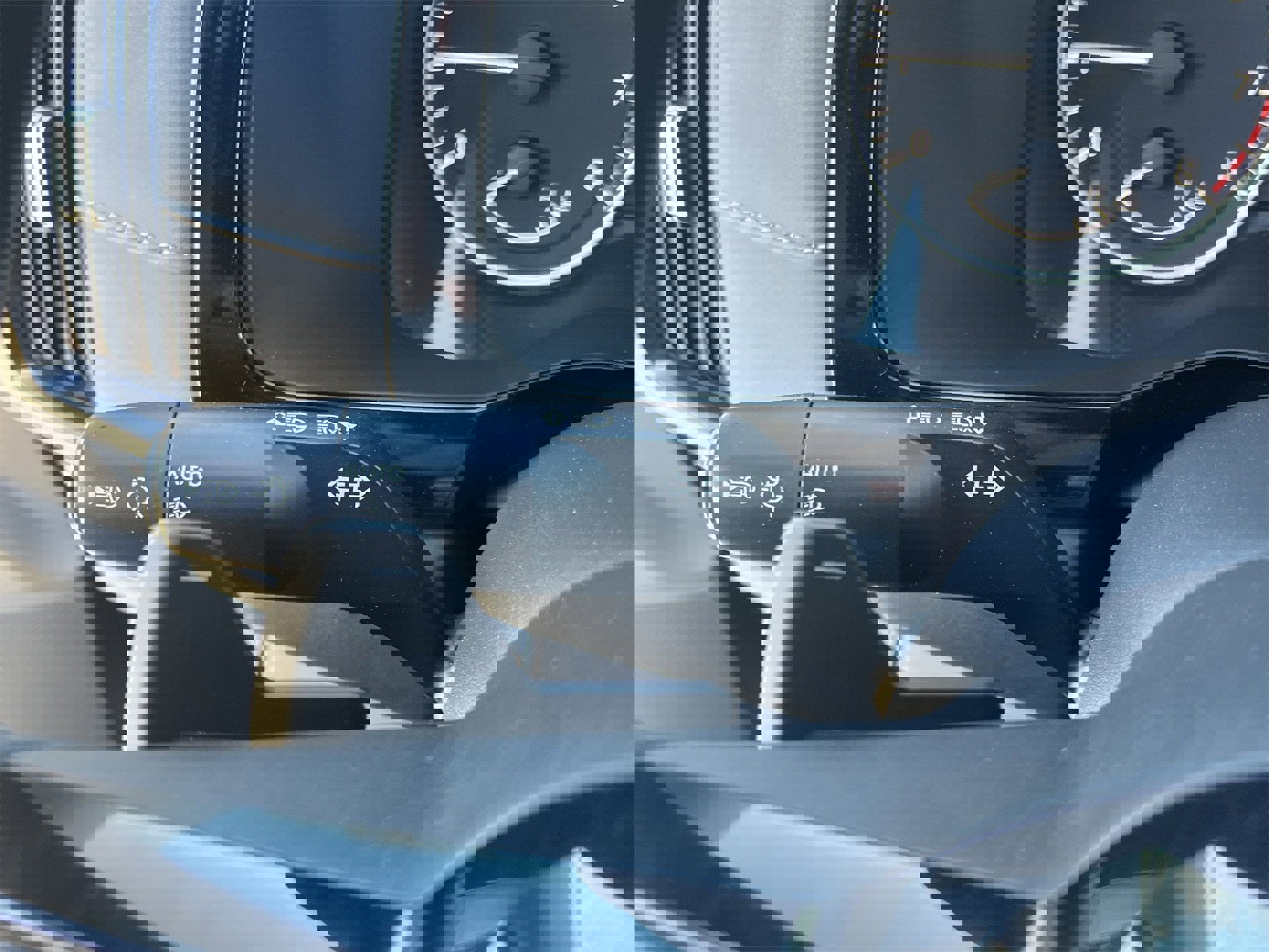 Certified 2022 Nissan Pathfinder S image 9