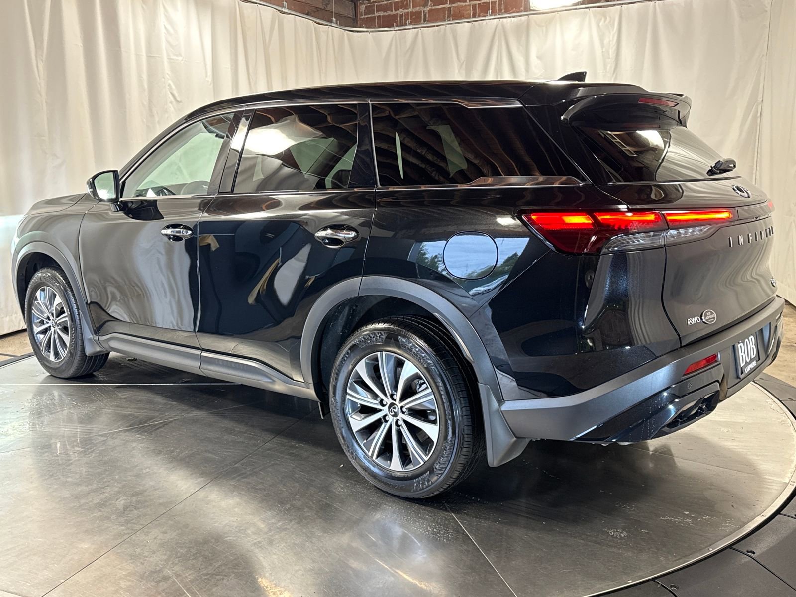 Certified 2025 INFINITI QX60 Pure image 6