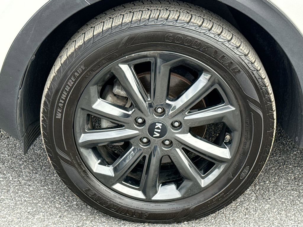 Used 2020 Kia Sportage S w/ S Premium Package image 19