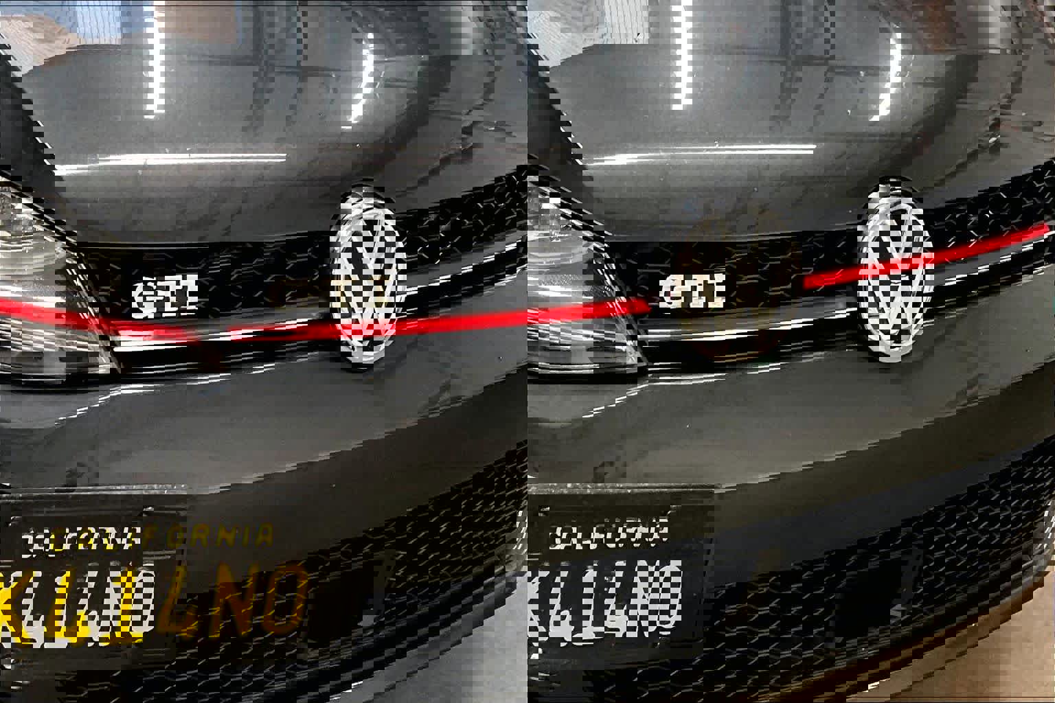 Used 2017 Volkswagen GTI Autobahn image 31