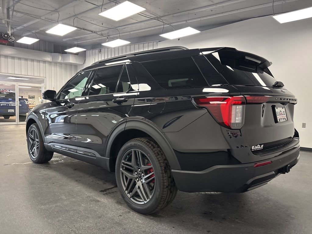 New 2026 Ford Explorer ST-Line AWD/4WD image 8