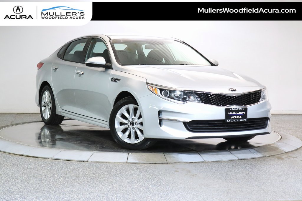 Used 2017 Kia Optima LX w/ Option Group 014