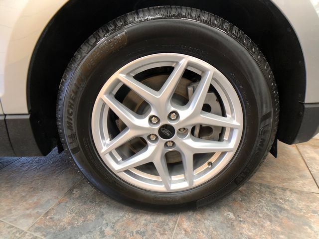 Certified 2024 Ford Edge SEL w/ Convenience Package AWD/4WD image 9