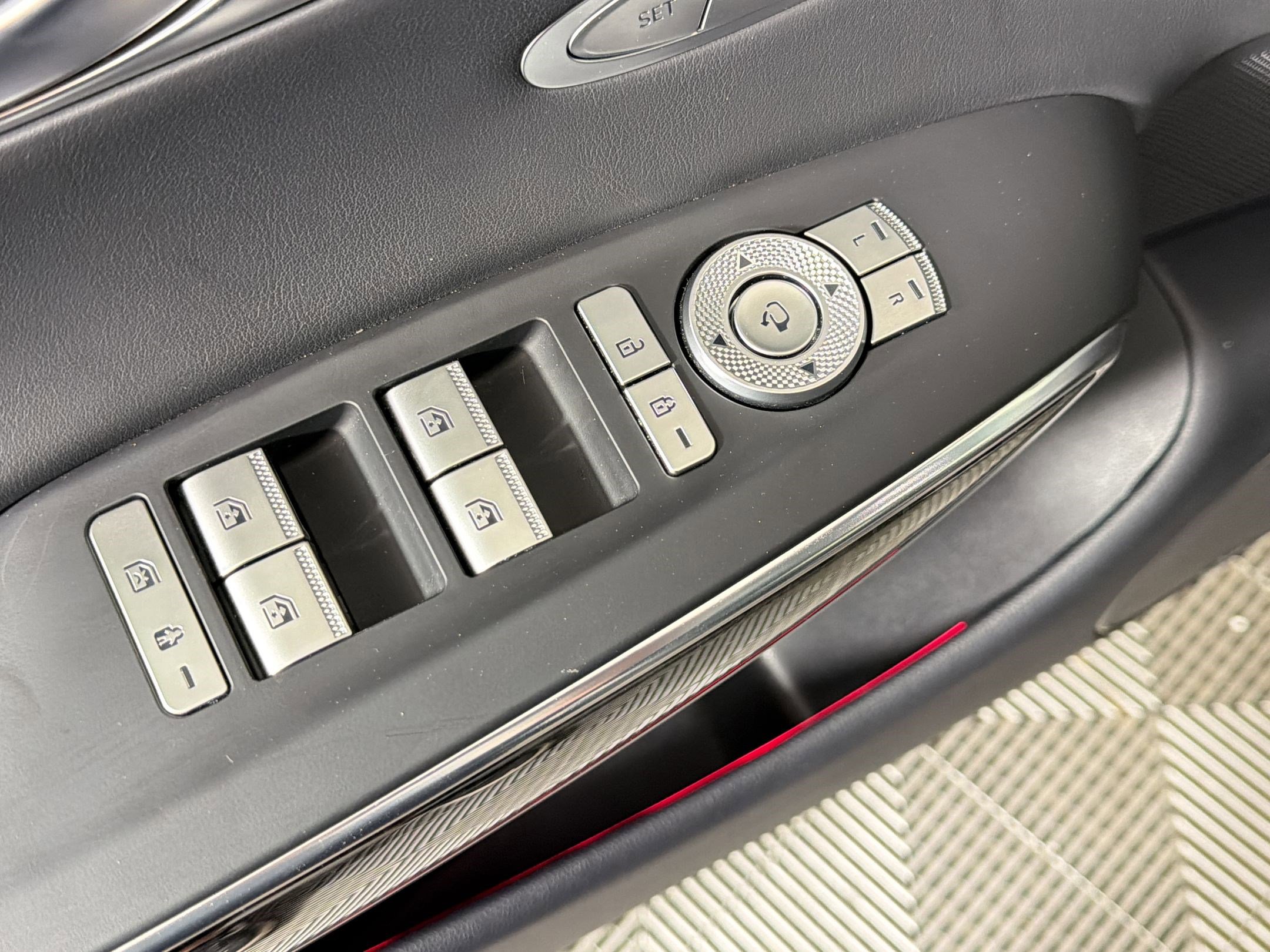 Used 2024 Genesis GV70 3.5T Sport w/ Sport Prestige Package image 20