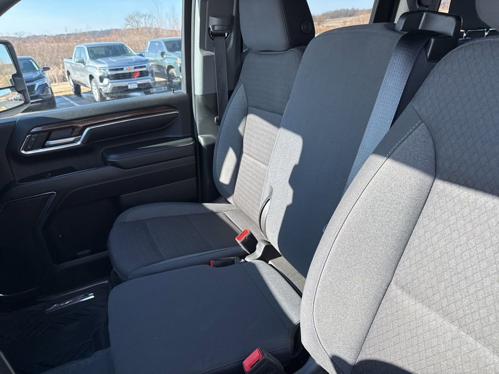 Certified 2024 Chevrolet Silverado 2500 LT image 45