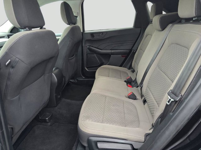 Used 2022 Ford Escape SE FWD image 15
