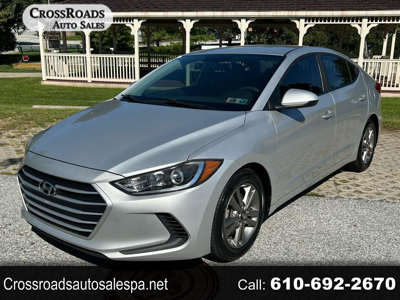 Used 2017 Hyundai Elantra SE FWD image 1